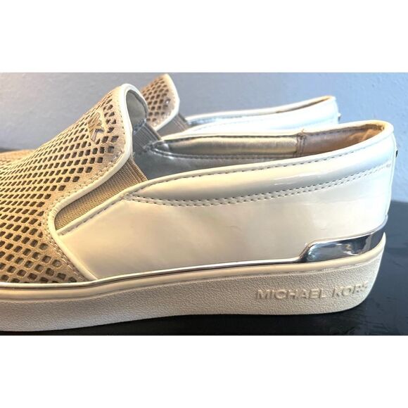 Michael KORS KYLE Grey SILVER LOGO Perforated Slip On Sneaker Shoes Size 7.5M - Picture 10 of 12